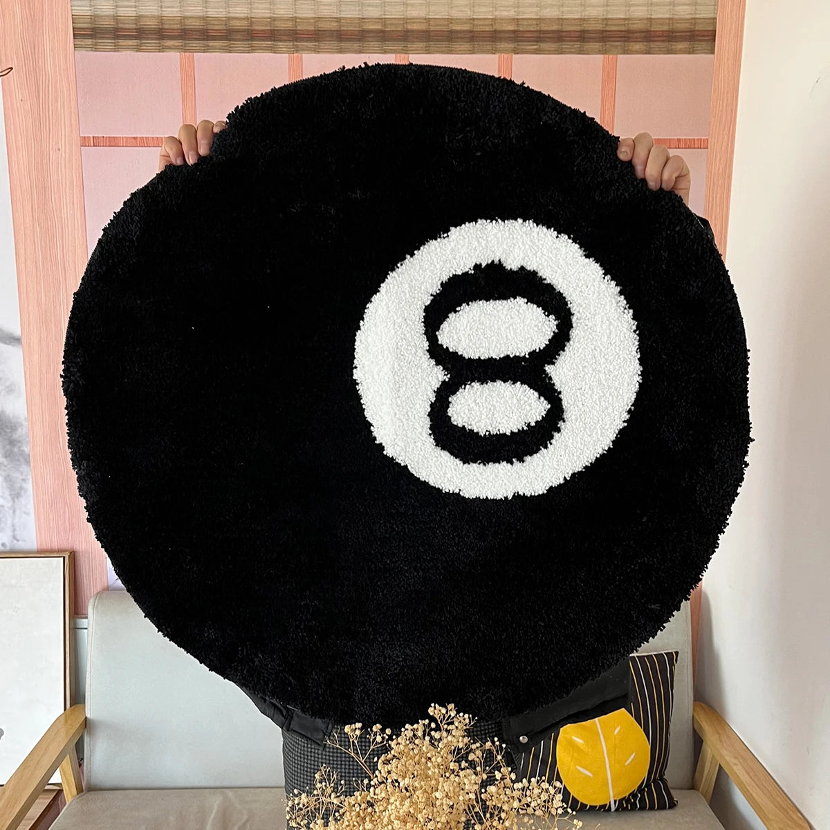 Stylish 8 Ball Round Carpet